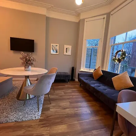 Stylish Studio For 3 Near Regents Park N4